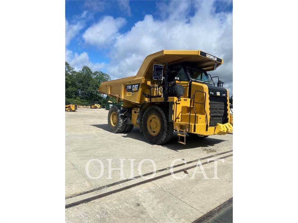 CAT 770G Dumper - Knickgelenk