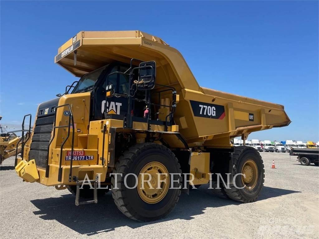 CAT 770G Dumper - Knickgelenk