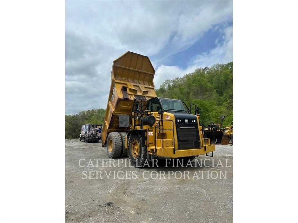 CAT 772G Dumper - Knickgelenk