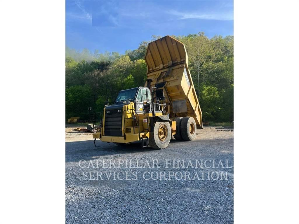 CAT 772G Dumper - Knickgelenk