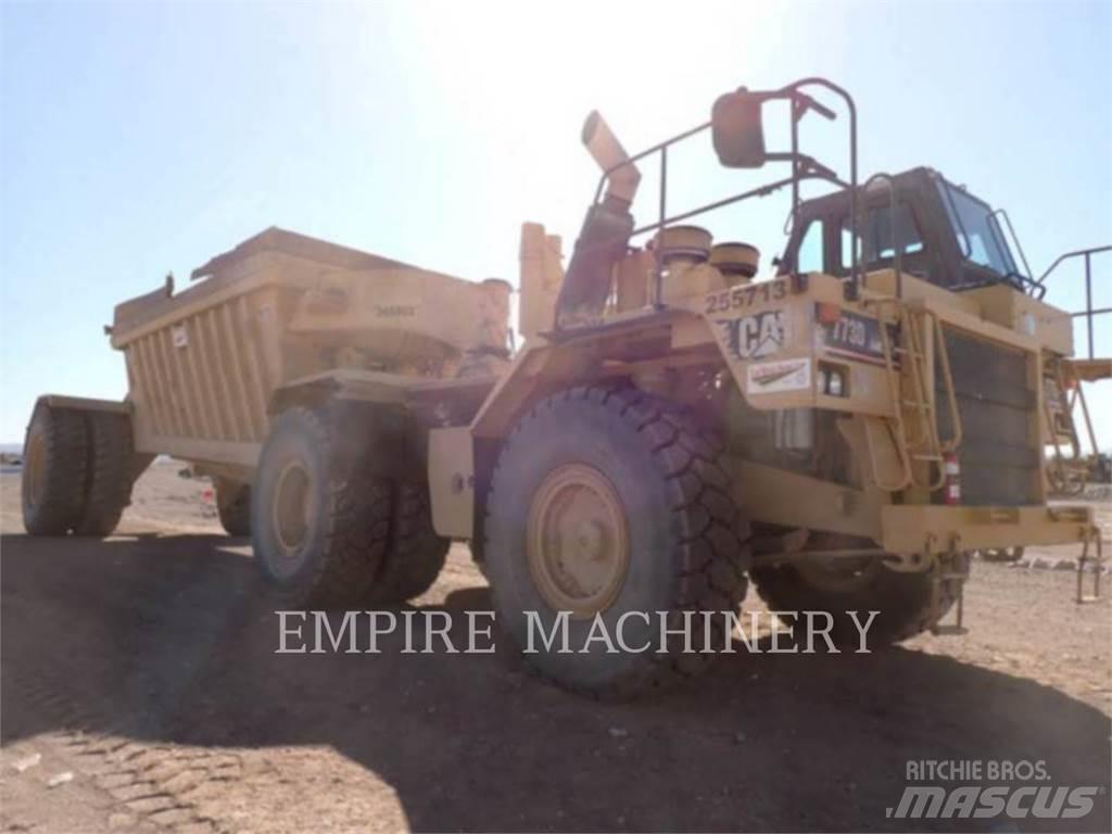 CAT 773D Dumper - Knickgelenk