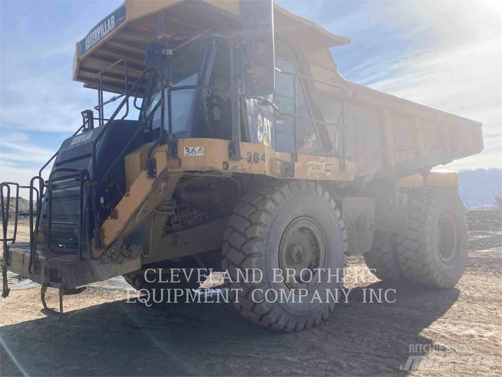 CAT 773F Dumper - Knickgelenk