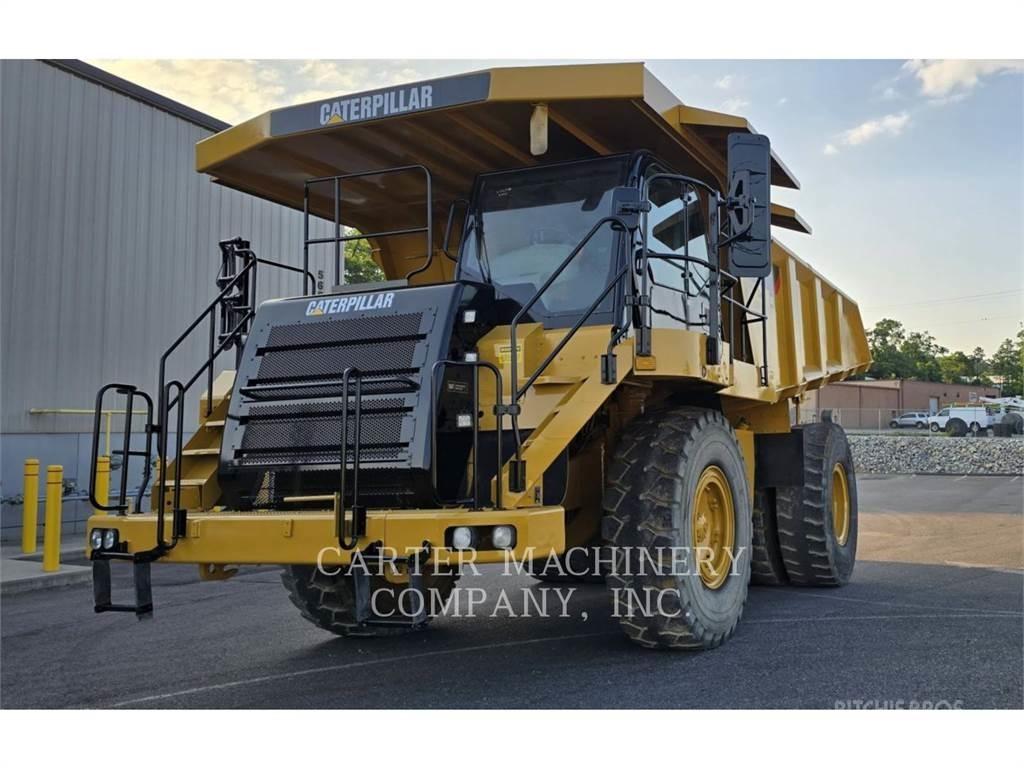 CAT 775F RBLD Dumper - Knickgelenk