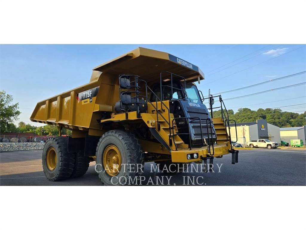 CAT 775F RBLD Dumper - Knickgelenk