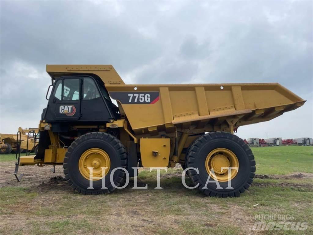 CAT 775G Dumper - Knickgelenk