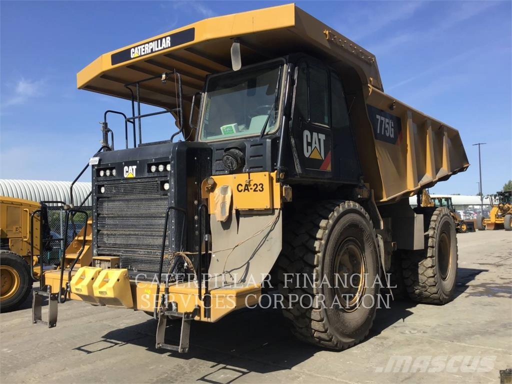 CAT 775G Dumper - Knickgelenk