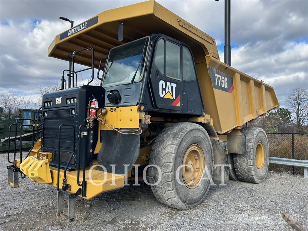 CAT 775G Dumper - Knickgelenk