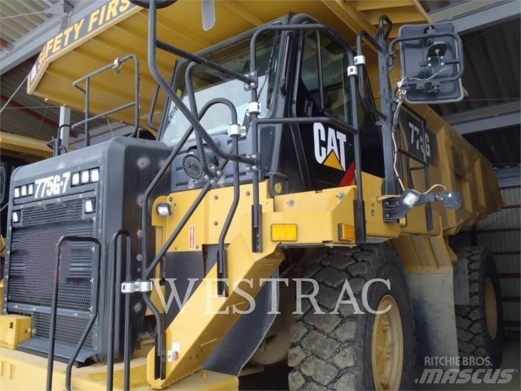 CAT 775GLRC Dumper - Knickgelenk