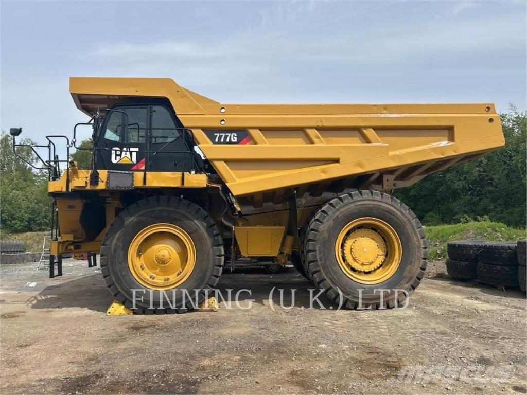 CAT 777G Dumper - Knickgelenk