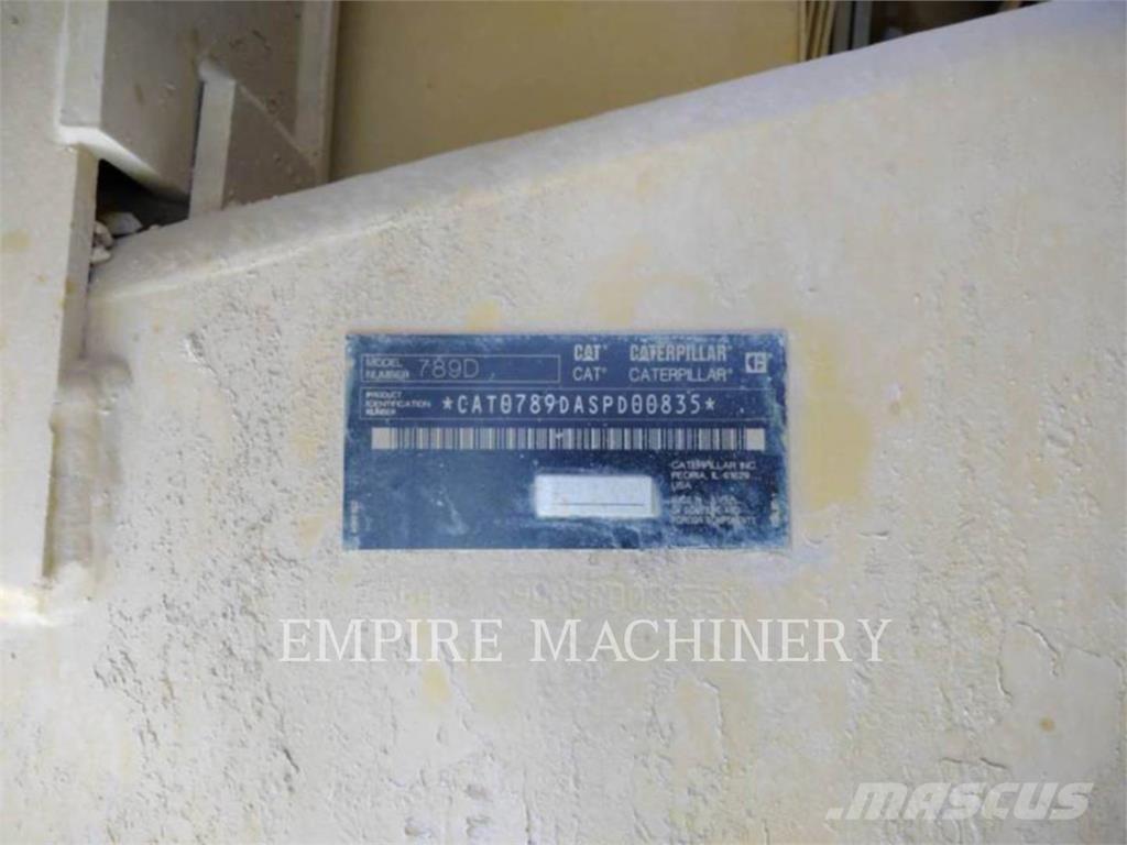 CAT 789D Dumper - Knickgelenk