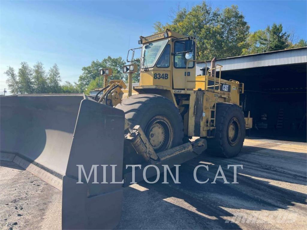 CAT 834B Raddozer