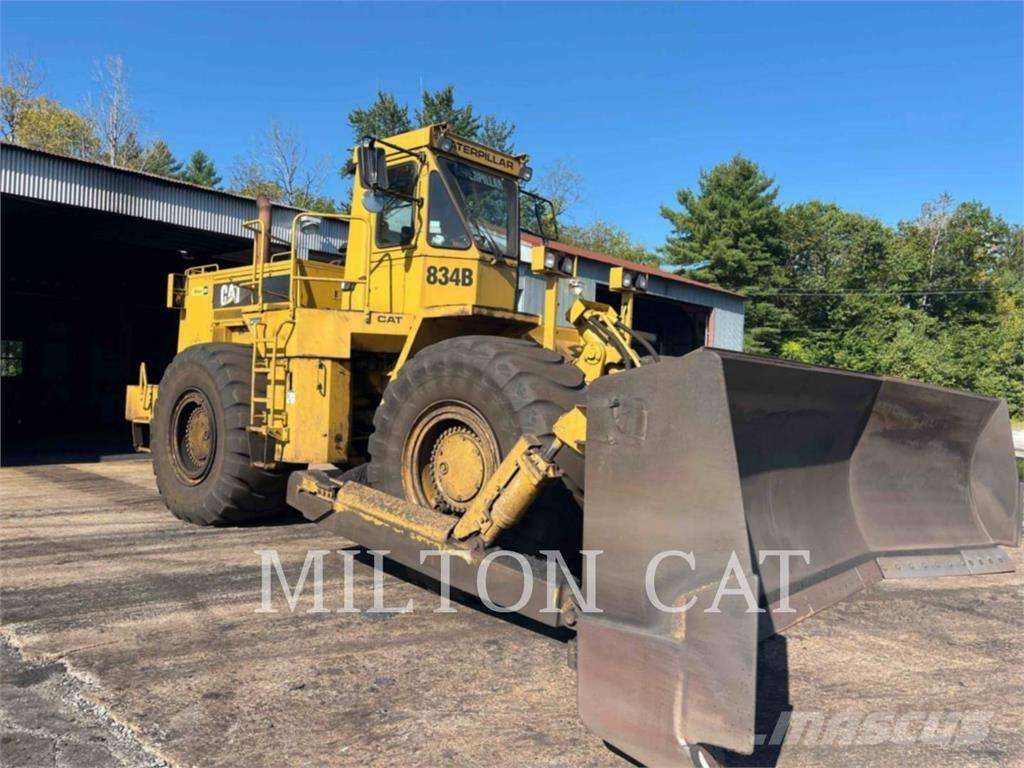 CAT 834B Raddozer