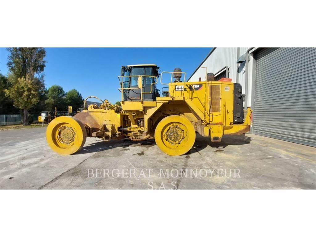 CAT 836K Raddozer