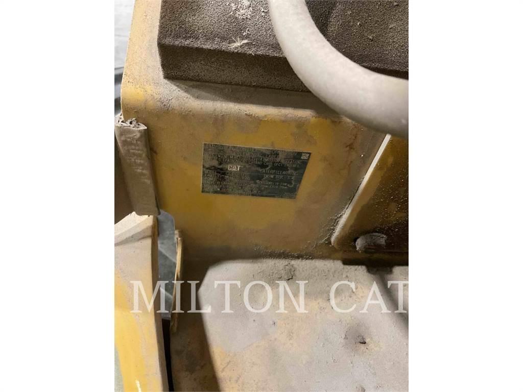 CAT 903D Radlader