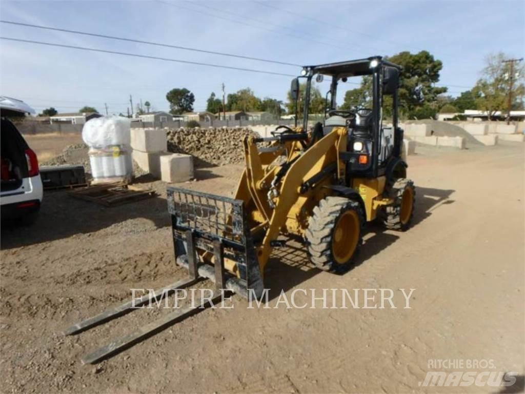 CAT 903D Radlader