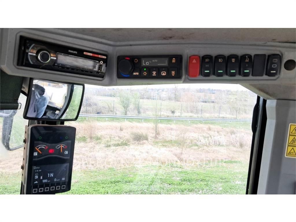 CAT 906 Radlader