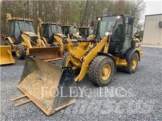 CAT 906M Radlader