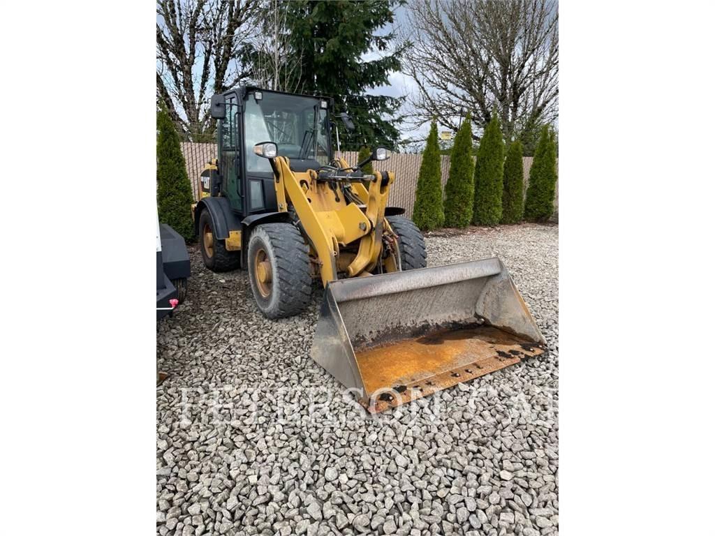 CAT 906M Radlader