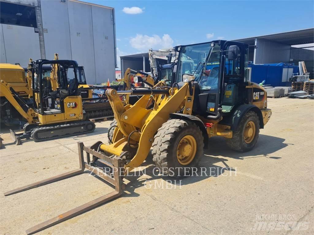 CAT 906M Radlader