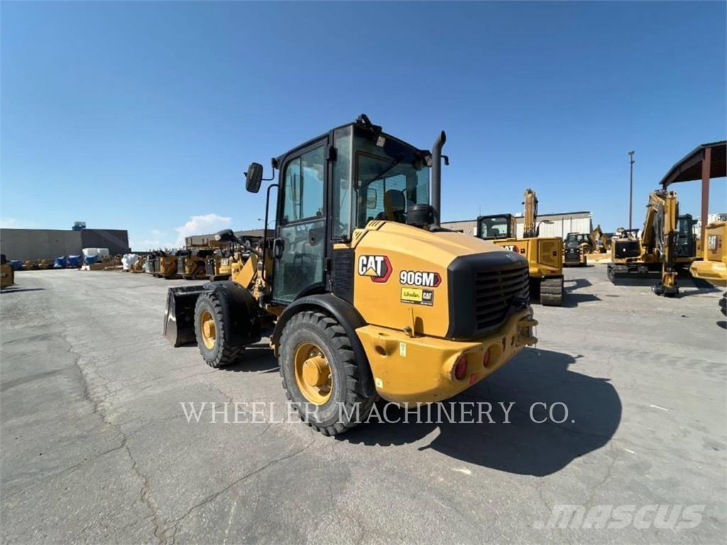 CAT 906M Radlader