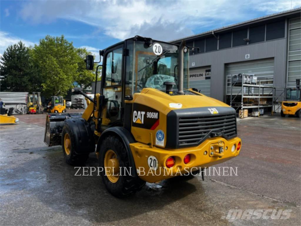 CAT 906M Radlader