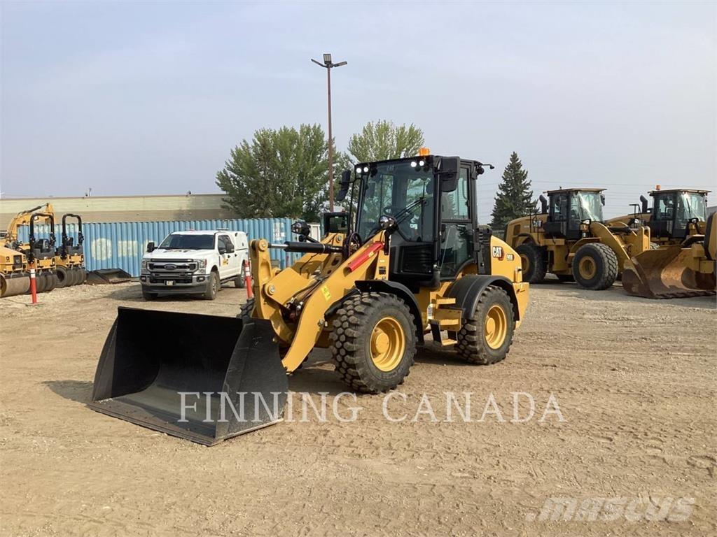 CAT 908 Radlader