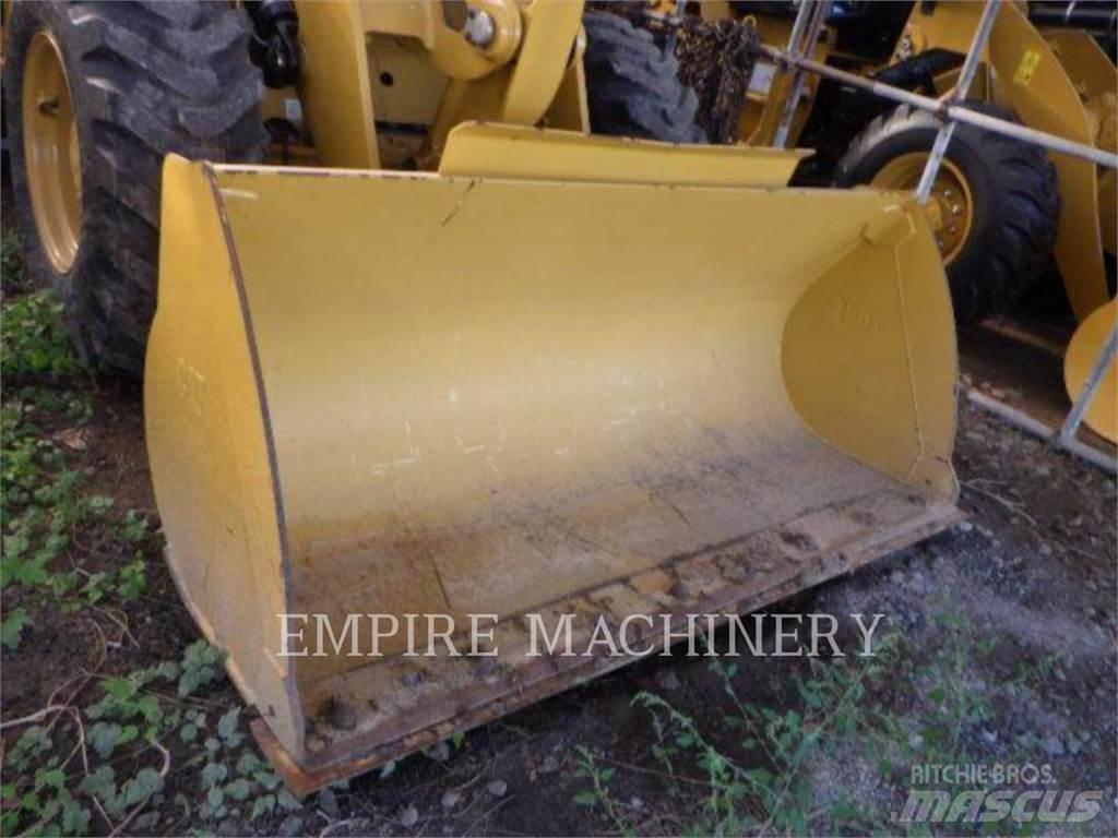 CAT 910M Radlader