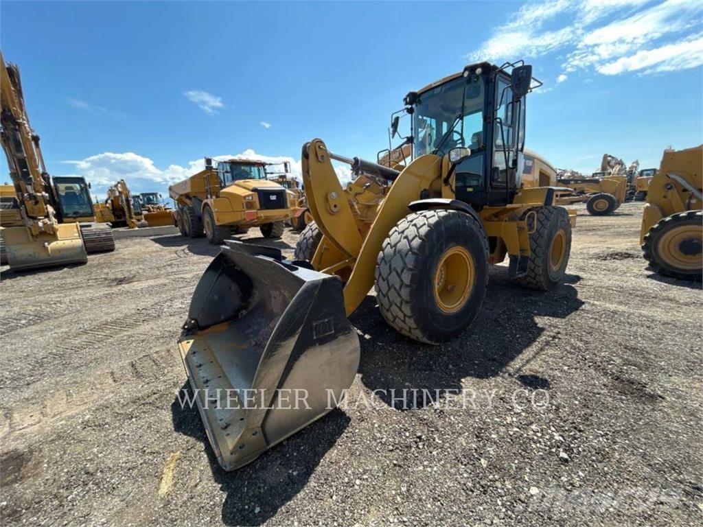 CAT 926M QC Radlader
