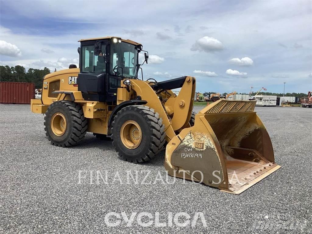 CAT 930 Radlader