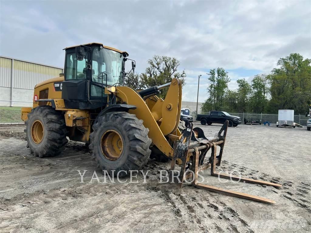 CAT 930M Radlader