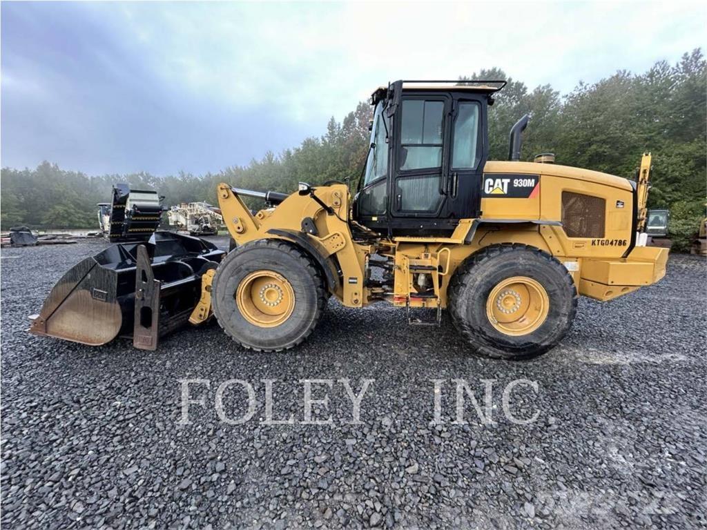 CAT 930M Radlader