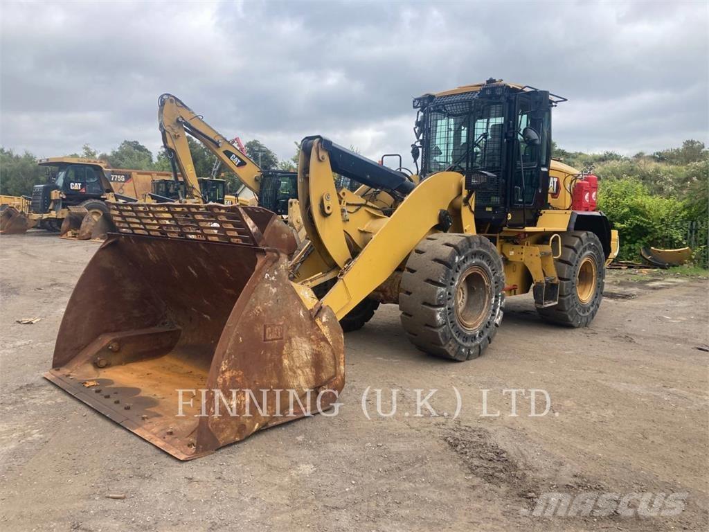 CAT 930M Radlader
