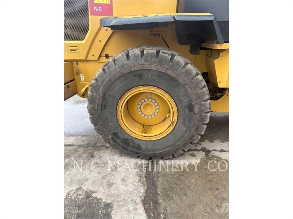 CAT 930M Radlader