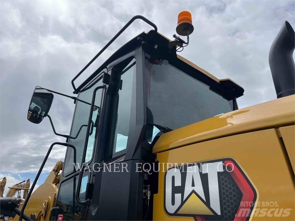 CAT 938 Radlader