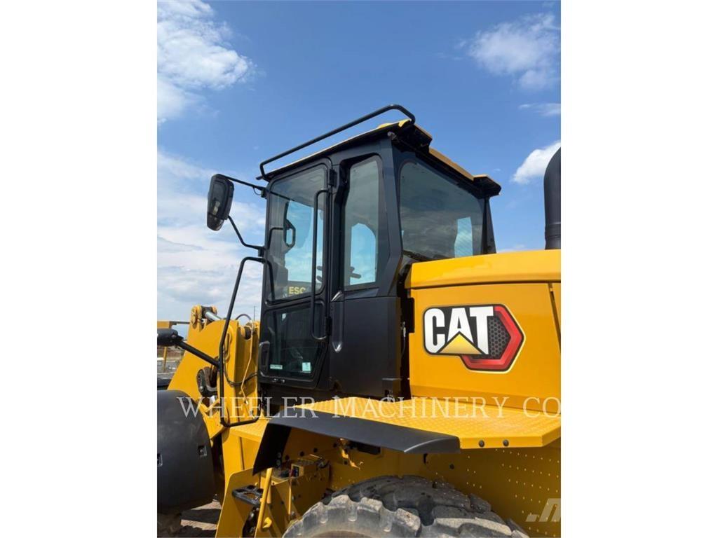 CAT 938 QC Radlader
