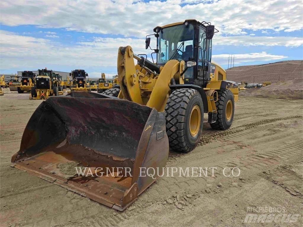 CAT 938M Radlader