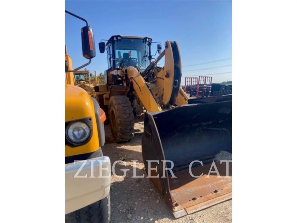 CAT 938M Radlader