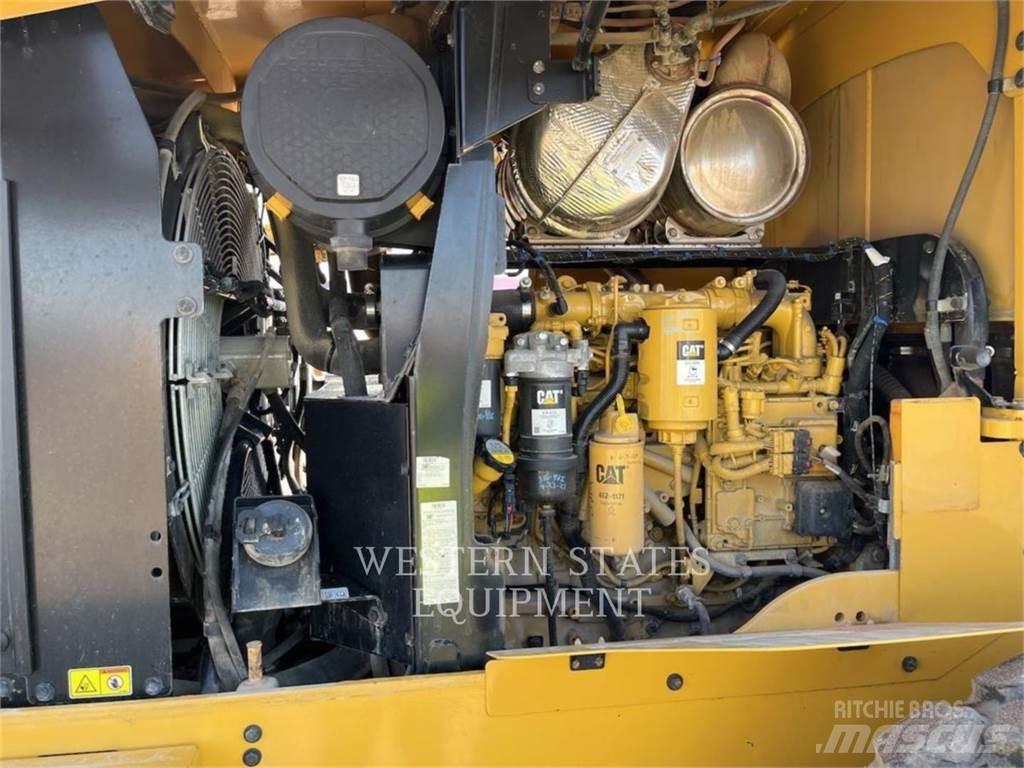 CAT 938M Radlader