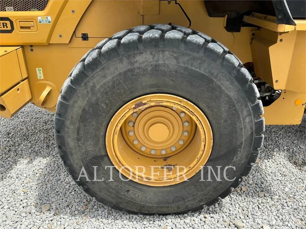 CAT 938M Radlader