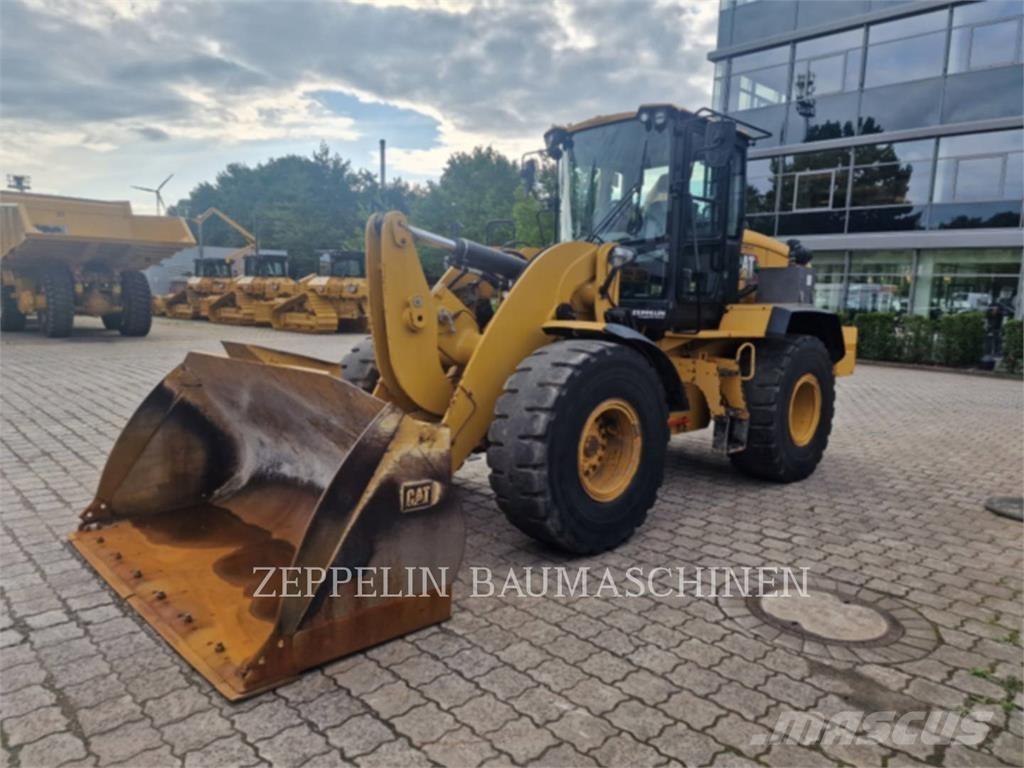 CAT 938M Radlader