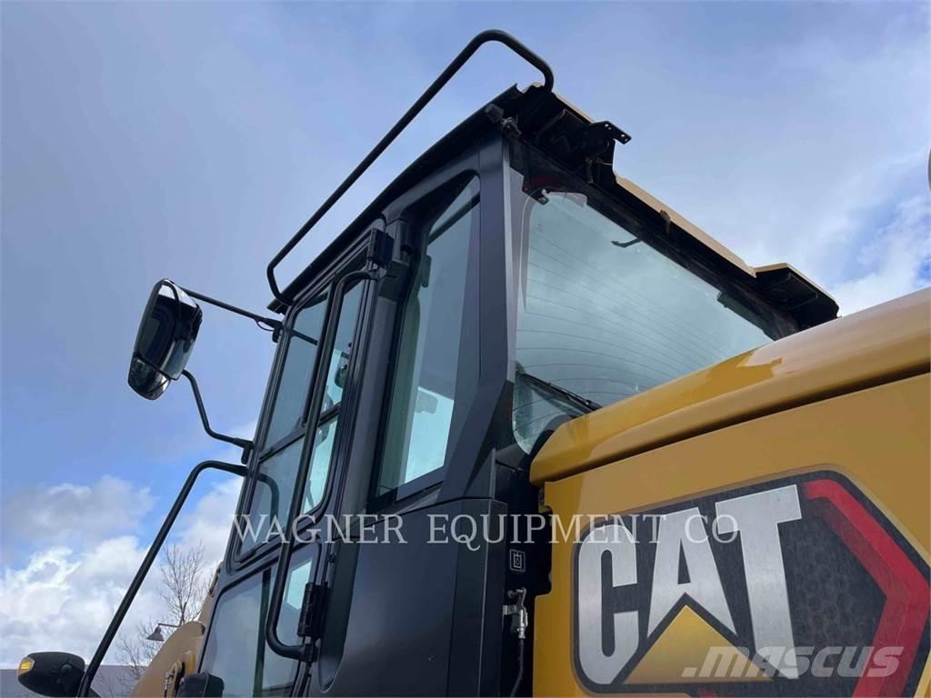 CAT 938M FC Radlader