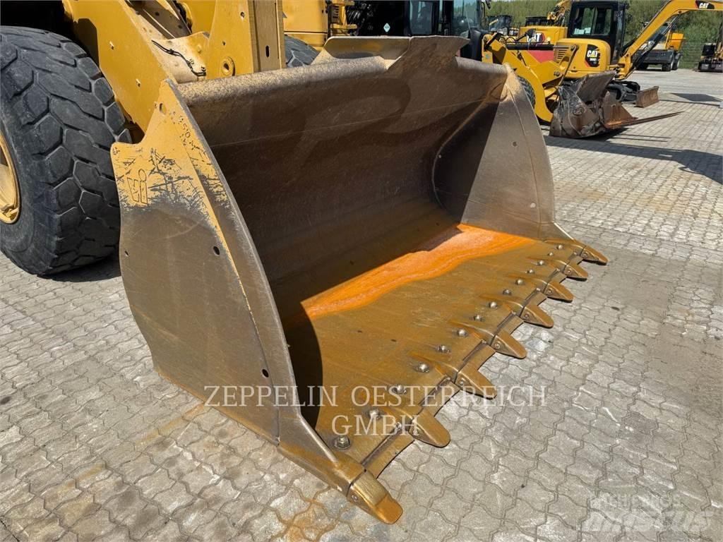 CAT 950M Radlader