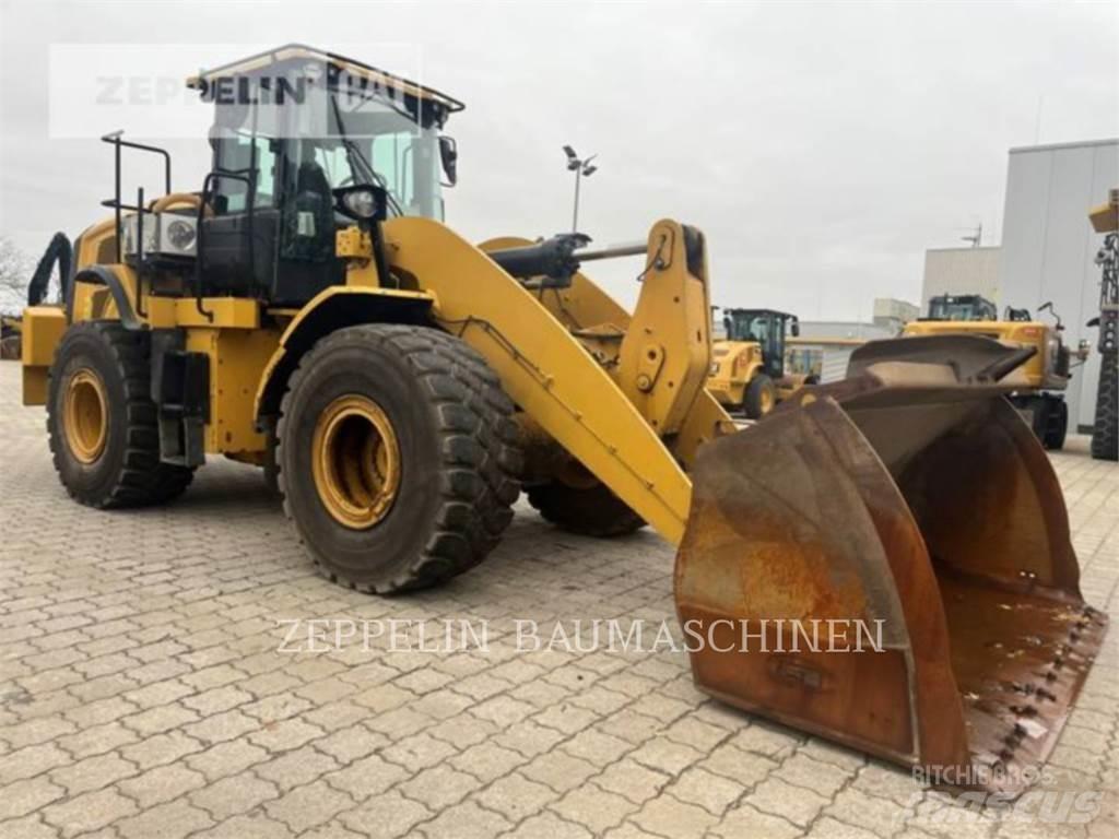 CAT 962M Radlader