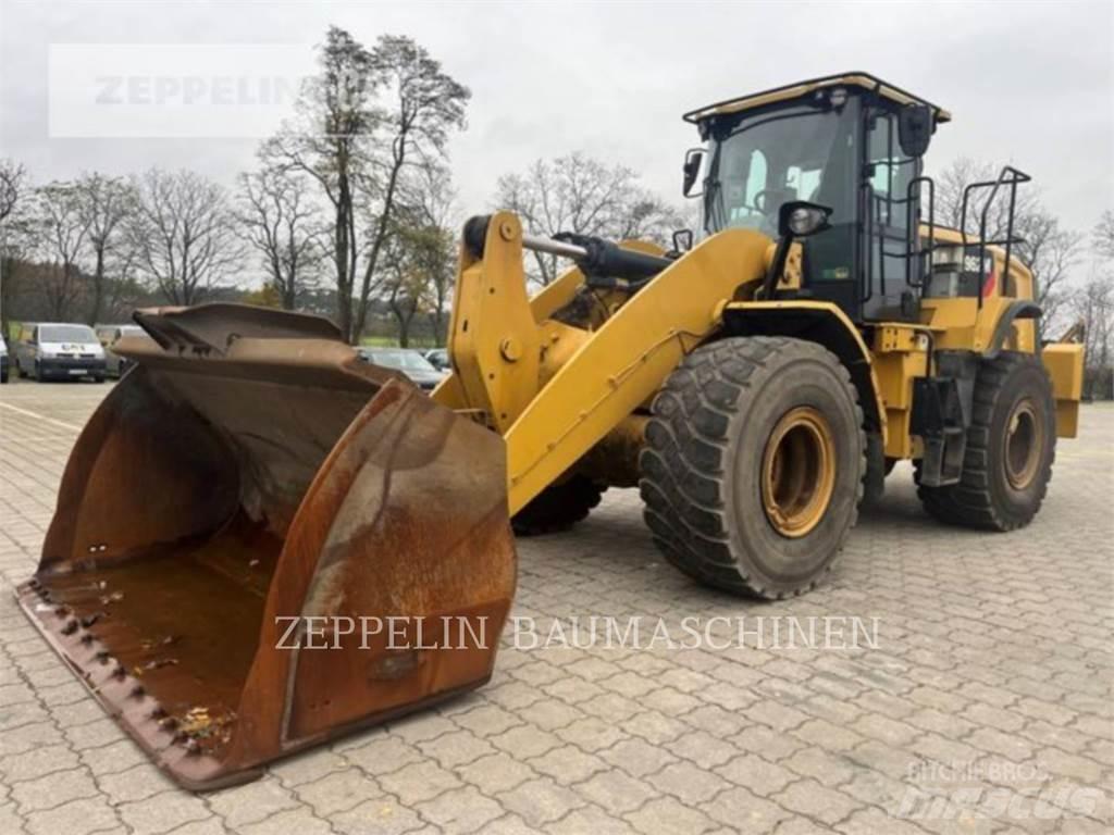 CAT 962M Radlader
