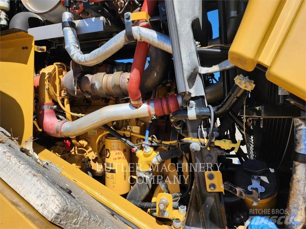 CAT 966M Radlader