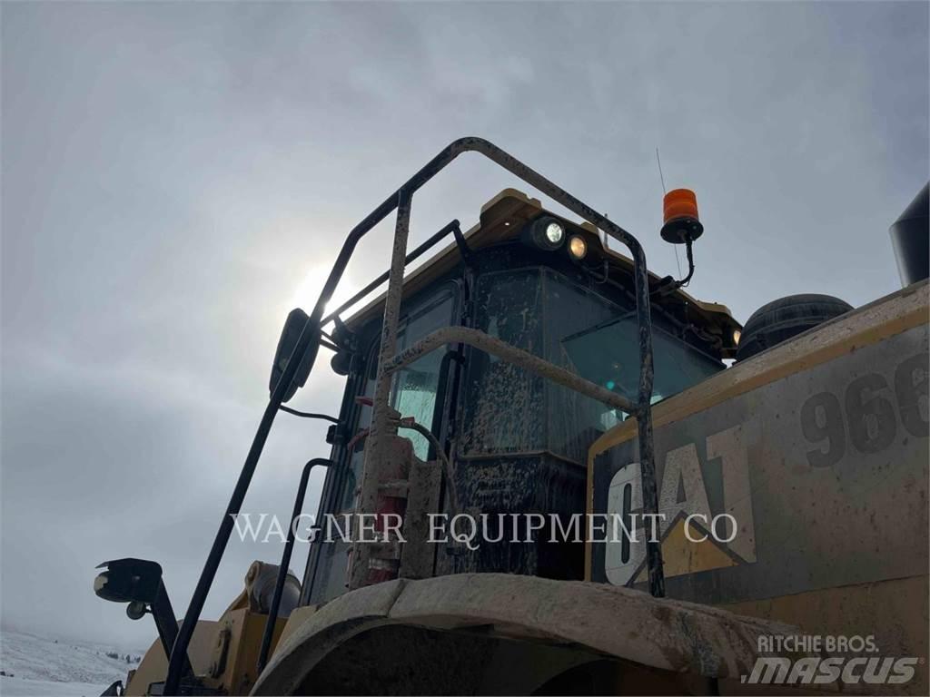 CAT 966M Radlader