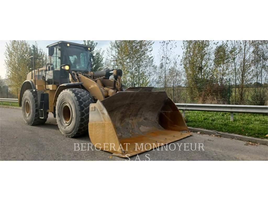 CAT 966M Radlader