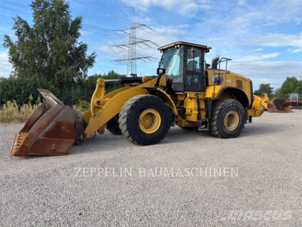 CAT 966M Radlader