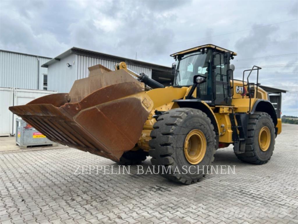 CAT 966M Radlader
