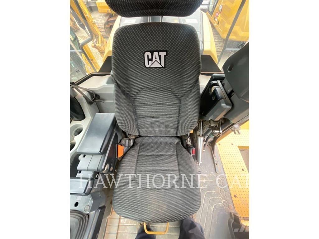 CAT 966M Radlader